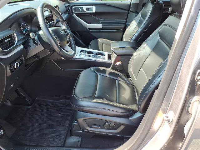 Certified 2024 Ford Explorer XLT w/ Equipment Group 202A AWD/4WD image 8