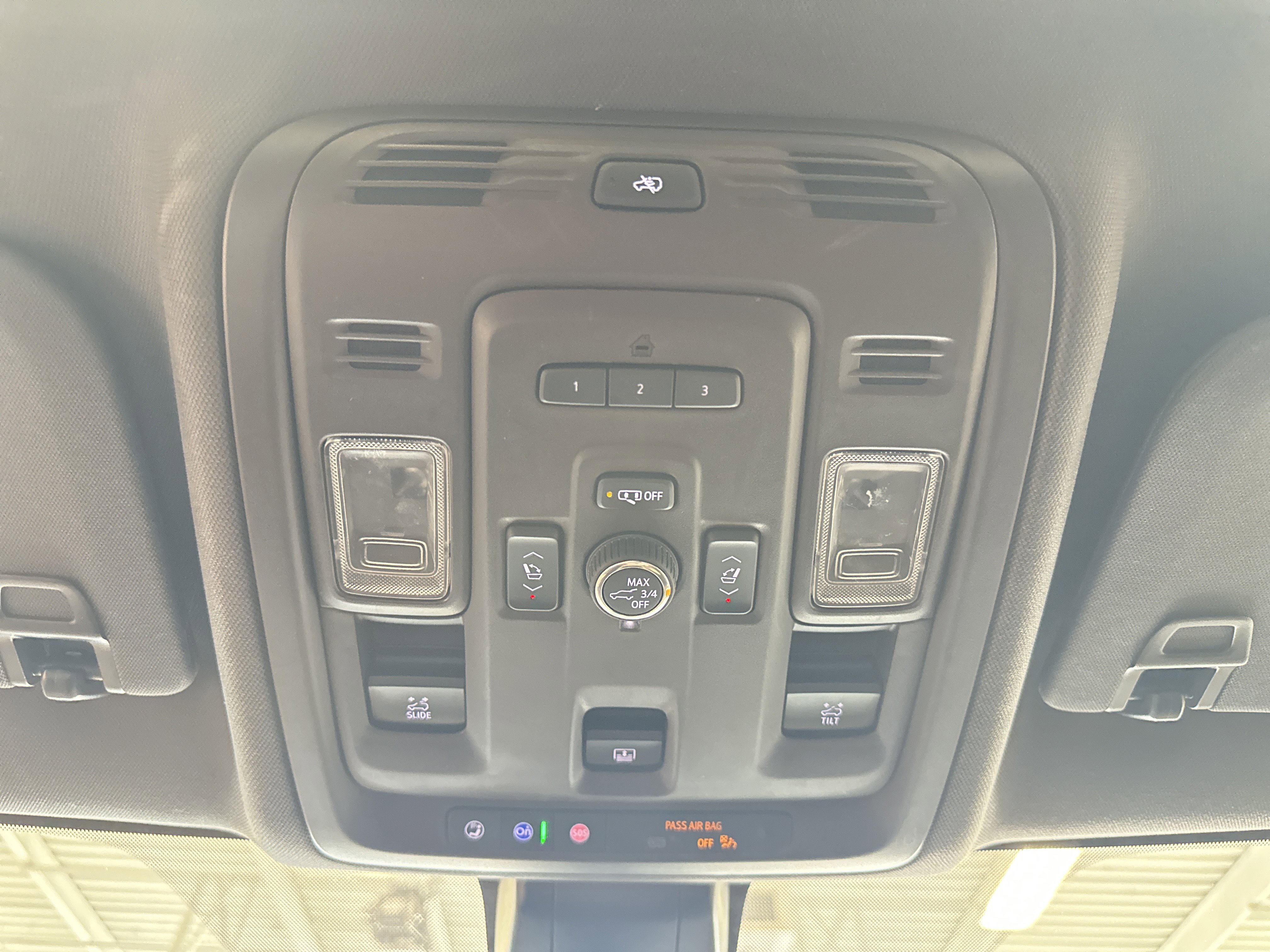 Used 2021 GMC Yukon Denali w/ Denali Premium Package image 41