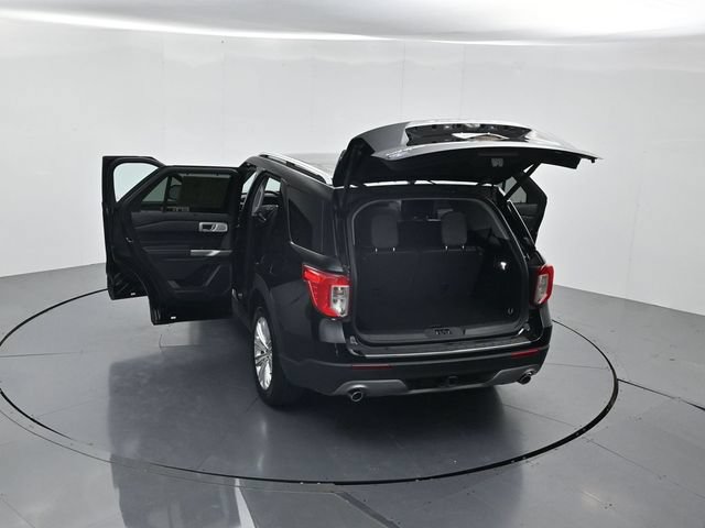 Certified 2023 Ford Explorer Limited w/ Limited Technology Package AWD/4WD image 48