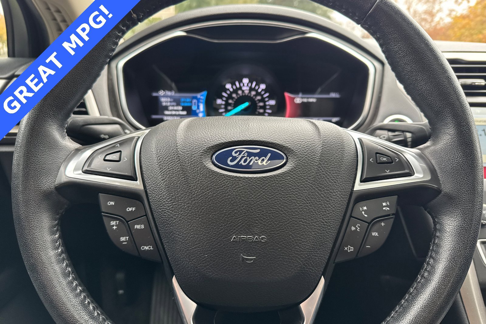 Certified 2018 Ford Fusion Energi SE image 23