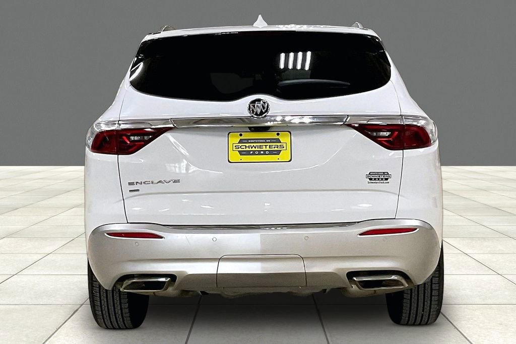 Used 2024 Buick Enclave Premium AWD/4WD image 4