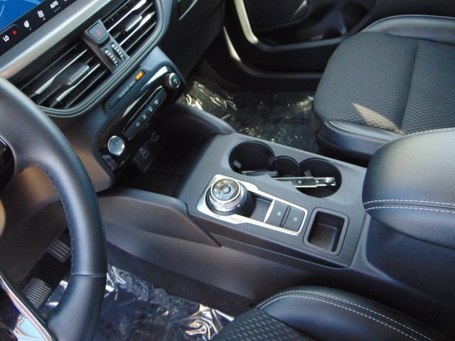 Certified 2026 Ford Escape SE FWD image 14