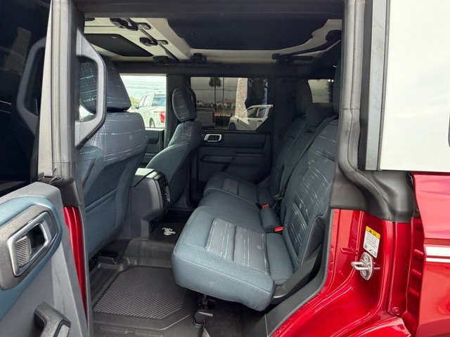 Certified 2025 Ford Bronco Heritage Edition AWD/4WD image 18