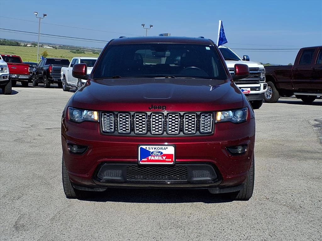 Used 2020 Jeep Grand Cherokee Altitude image 5