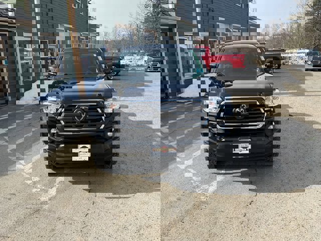 Used 2019 Toyota Tacoma SR5 AWD/4WD image 10