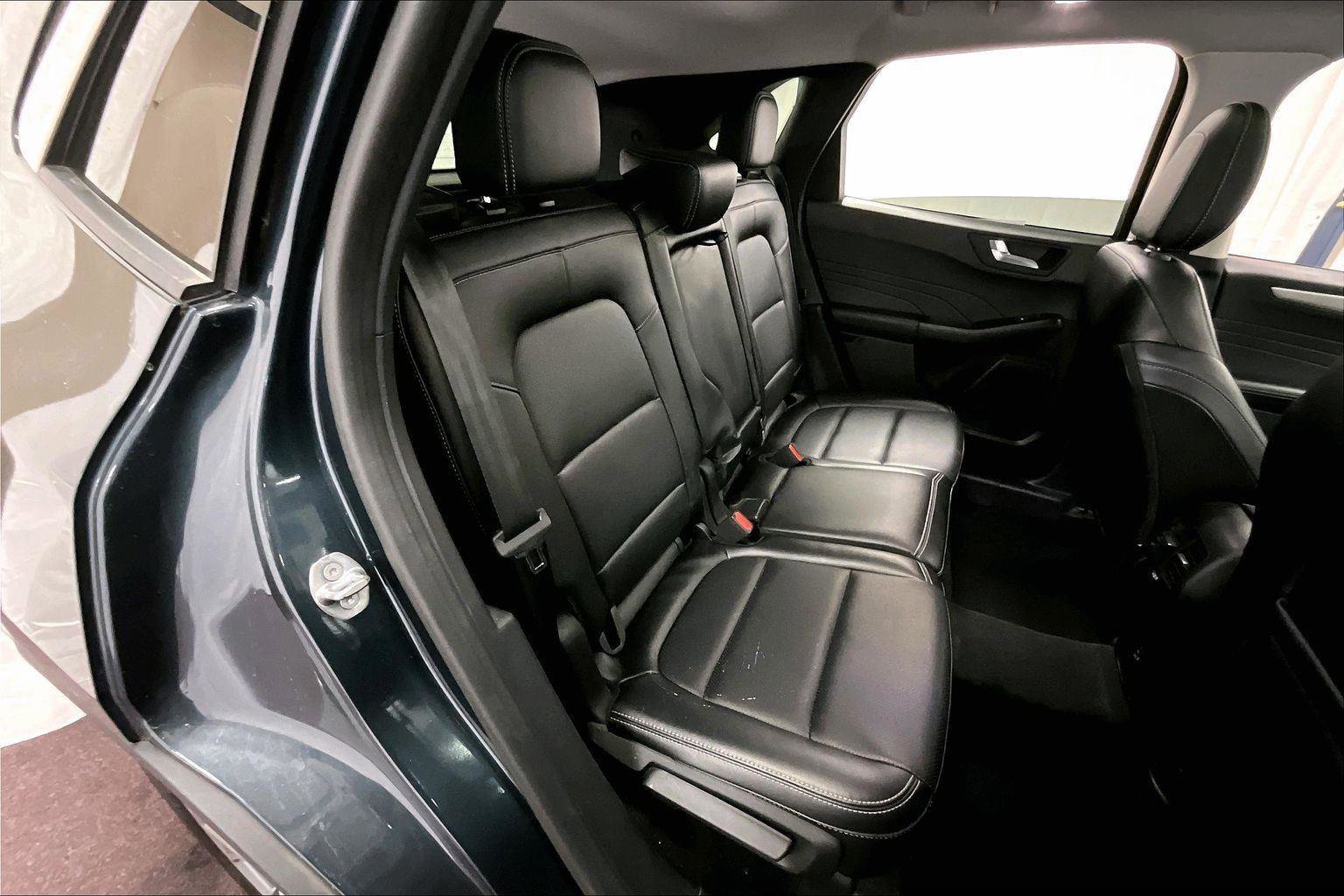 Certified 2022 Ford Escape SEL image 26