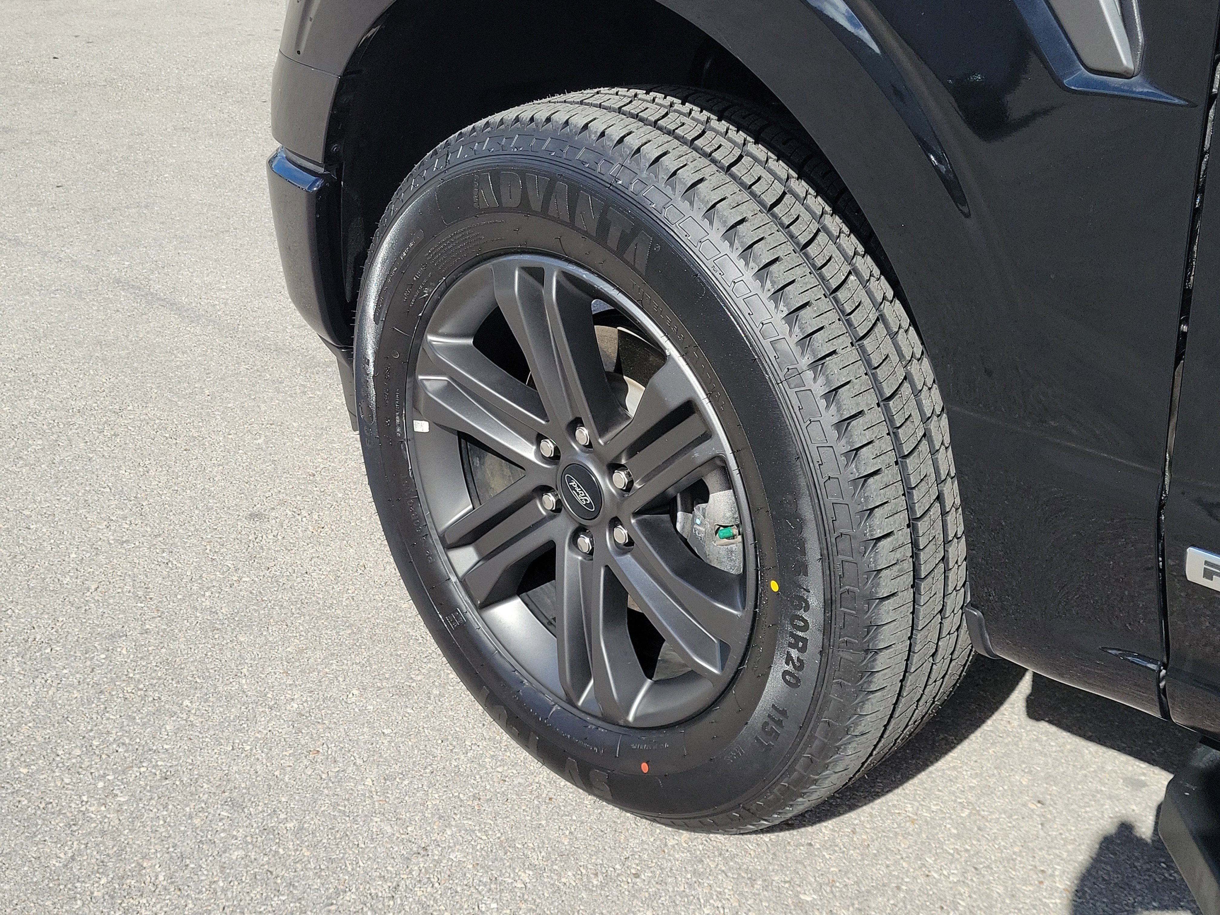 Certified 2023 Ford F150 Lariat w/ Max Trailer Tow Package image 26