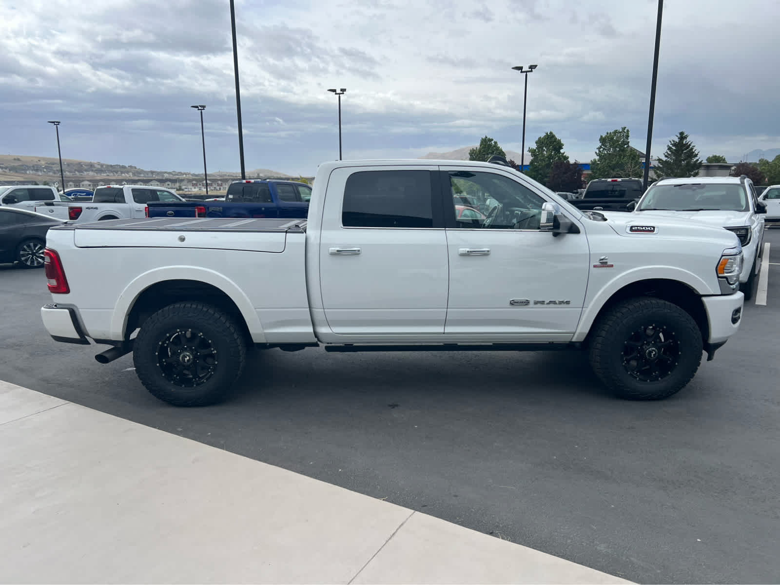 Used 2022 RAM 2500 Limited AWD/4WD image 6