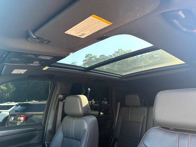Used 2024 Chevrolet Tahoe RST AWD/4WD image 34