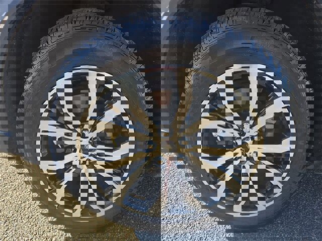 Certified 2020 Ford Explorer ST w/ Premium Technology Package image 10