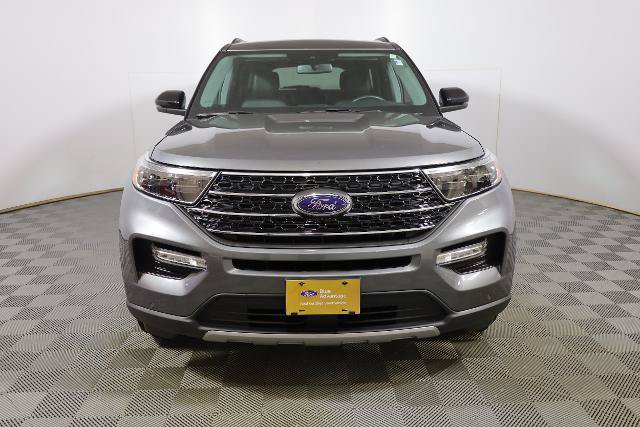 Certified 2024 Ford Explorer XLT w/ Equipment Group 202A AWD/4WD image 3