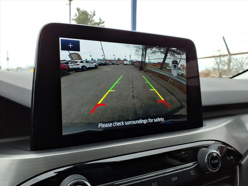 Certified 2021 Ford Escape Titanium image 21