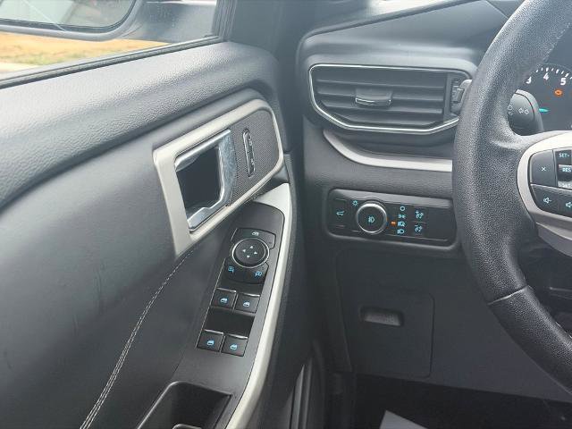 Certified 2023 Ford Explorer XLT w/ Equipment Group 202A image 19