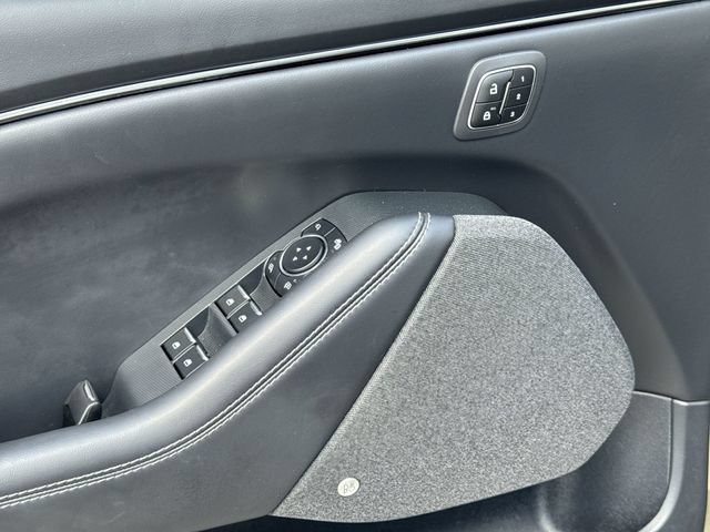 Certified 2025 Ford Mustang Mach-E Premium RWD image 13