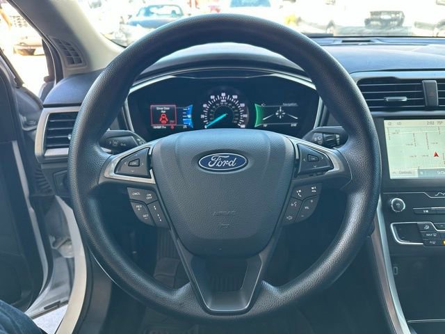 Certified 2020 Ford Fusion SE image 20