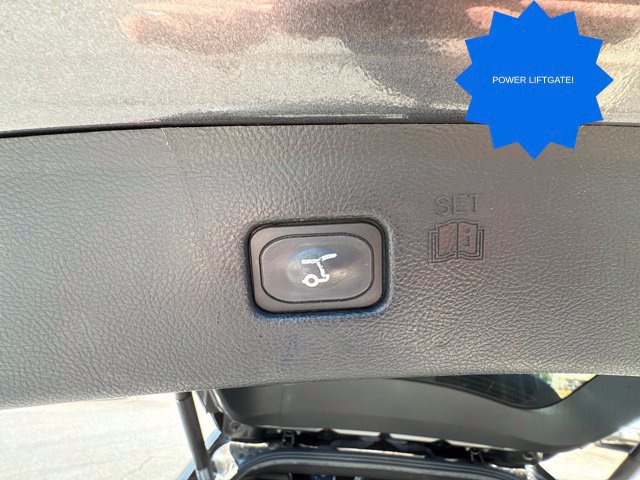 Certified 2020 Ford Edge Titanium w/ Equipment Group 301A FWD image 29