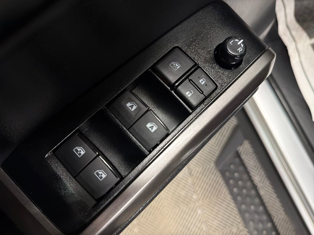 Used 2023 Toyota Tacoma image 16