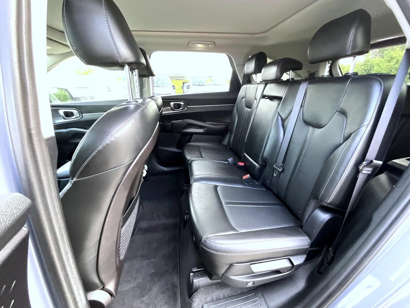 Used 2021 Kia Sorento S w/ Panoramic Sunroof Package AWD/4WD image 22
