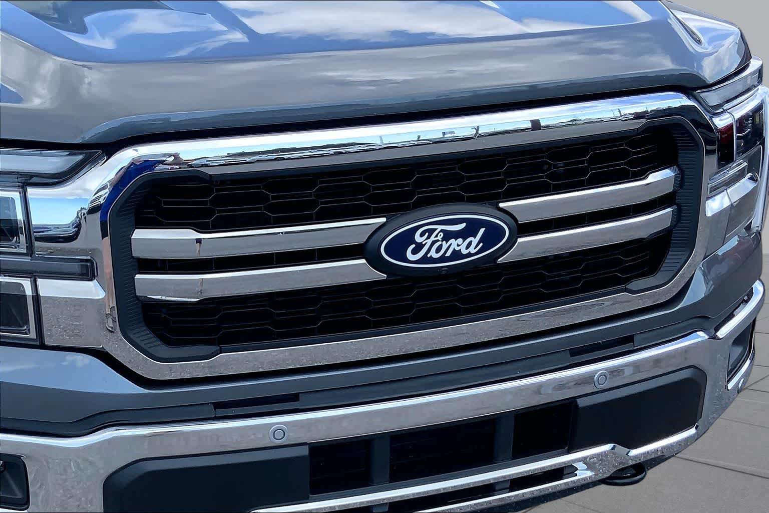 Certified 2025 Ford F150 Lariat w/ Equipment Group 501A Mid AWD/4WD image 29