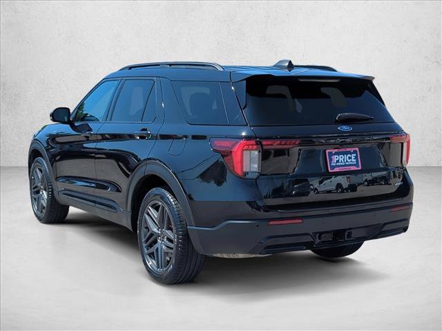 Certified 2025 Ford Explorer ST-Line w/ ST-Line Street Pack AWD/4WD image 10