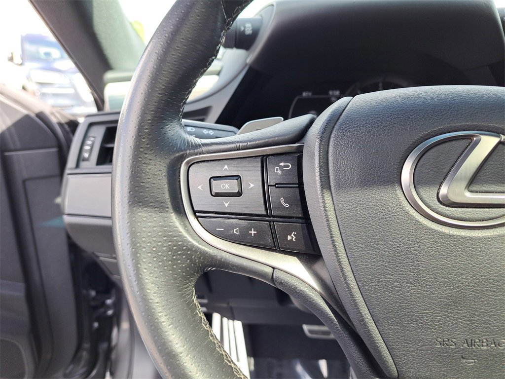 Used 2022 Lexus ES 350 F Sport image 17