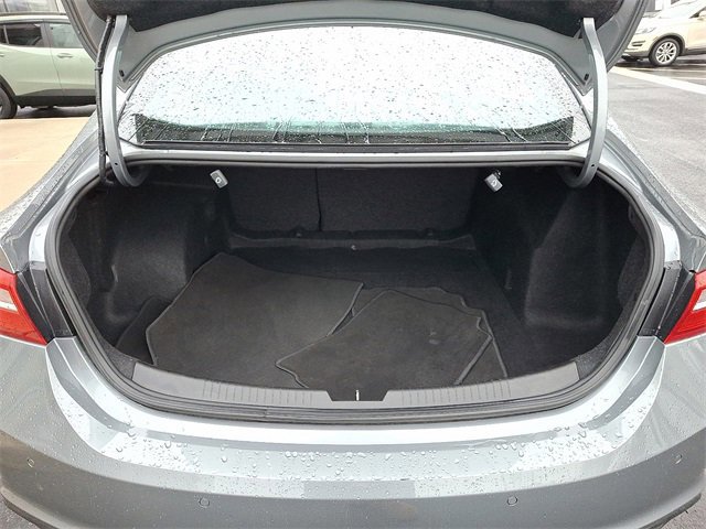 Used 2024 Chevrolet Malibu LT image 29