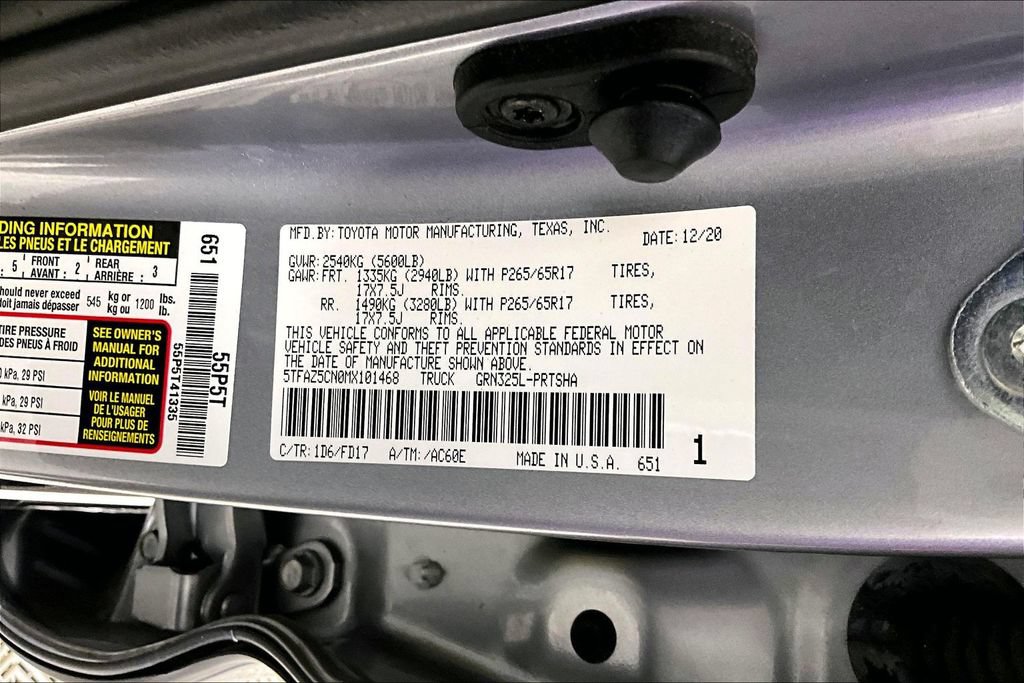Used 2021 Toyota Tacoma TRD Sport w/ Technology Package RWD image 26