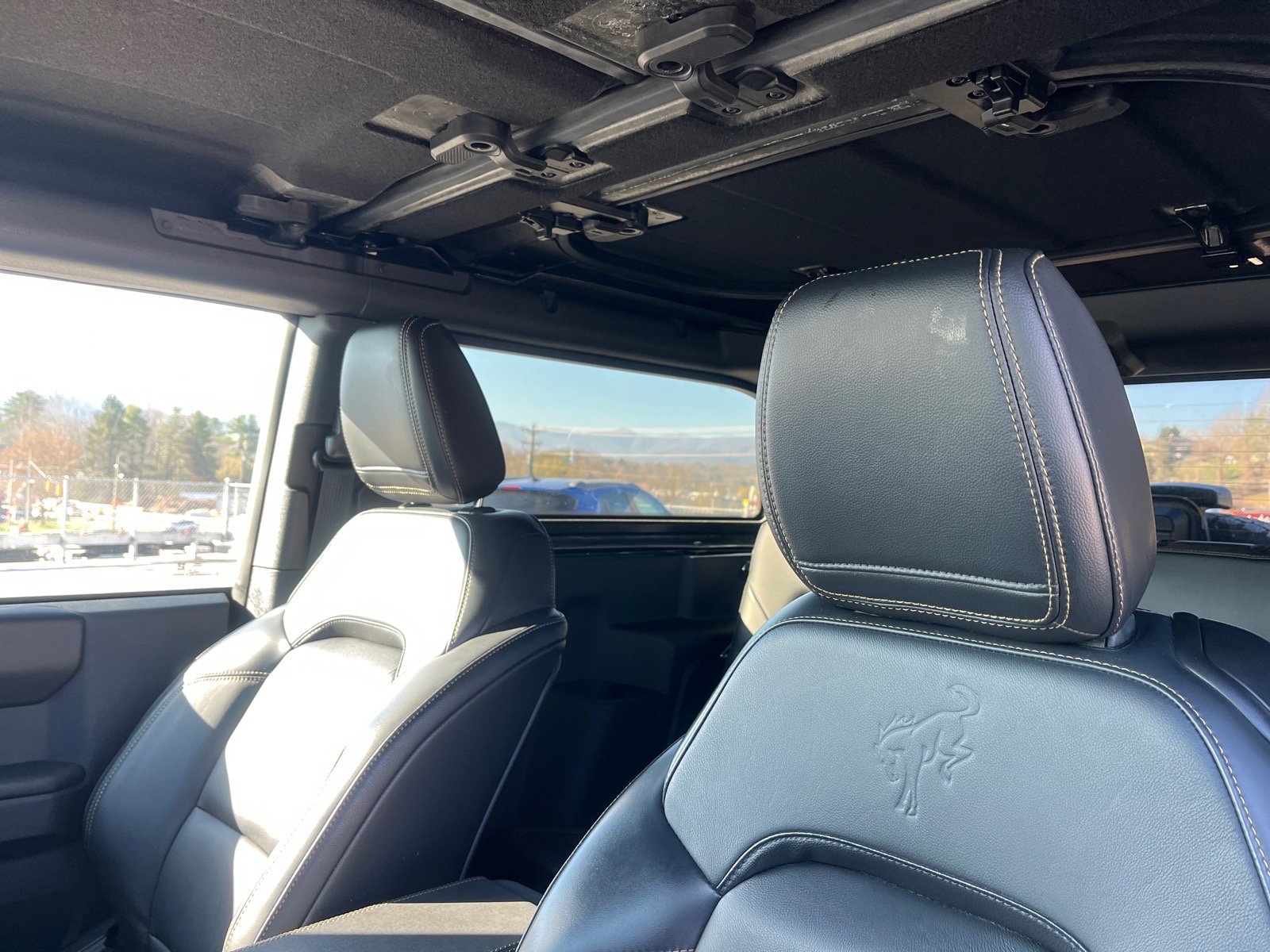 Certified 2025 Ford Bronco Badlands AWD/4WD image 19