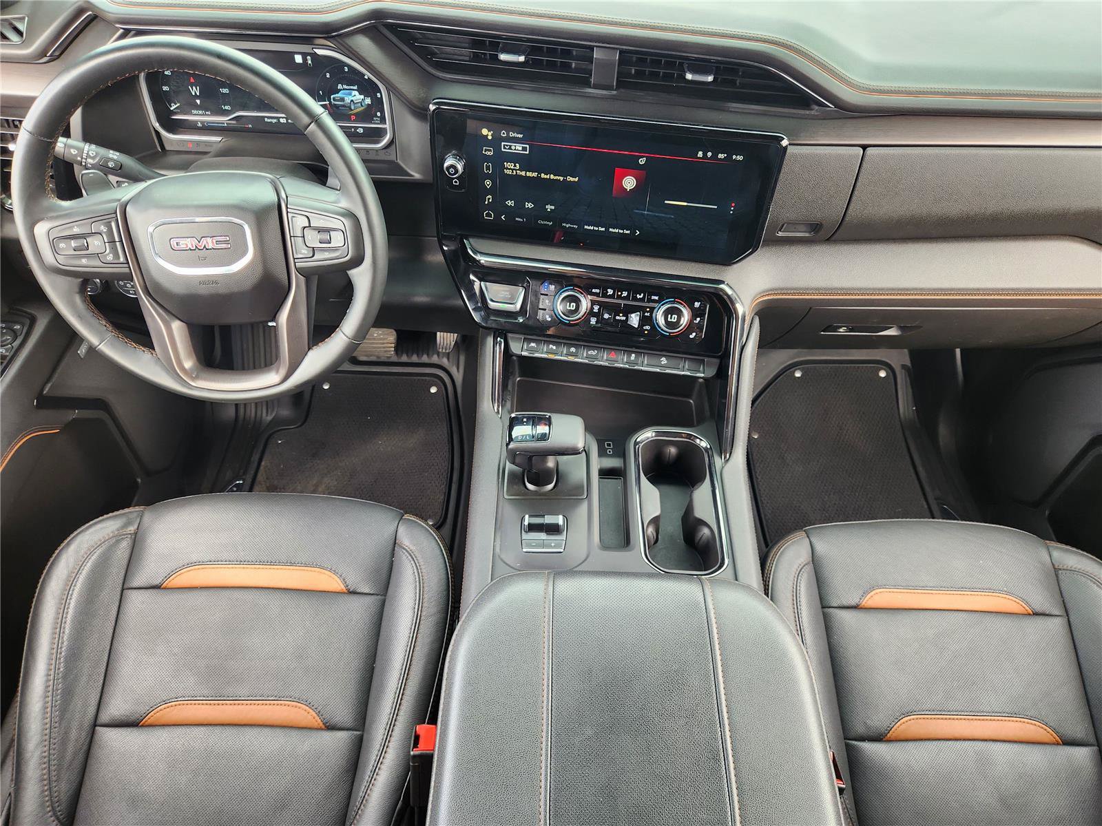 Used 2023 GMC Sierra 1500 AT4 w/ Technology Package AWD/4WD image 21