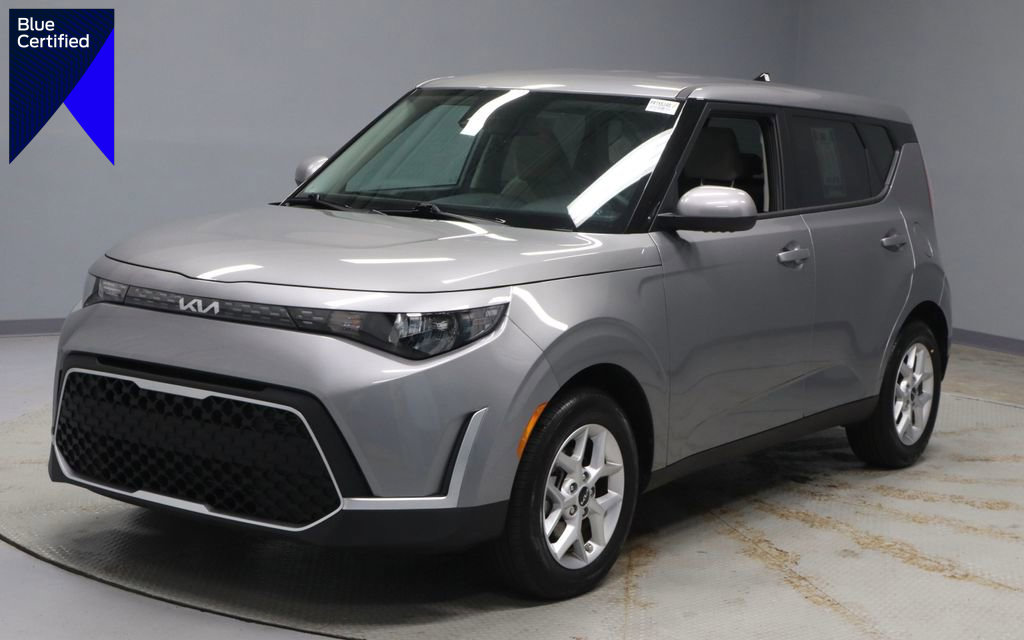 Used 2025 Kia Soul LX w/ LX Technology Package