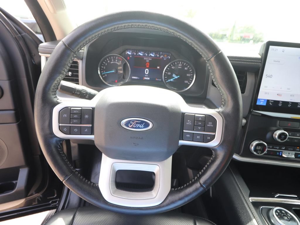 Certified 2022 Ford Expedition XLT RWD image 20