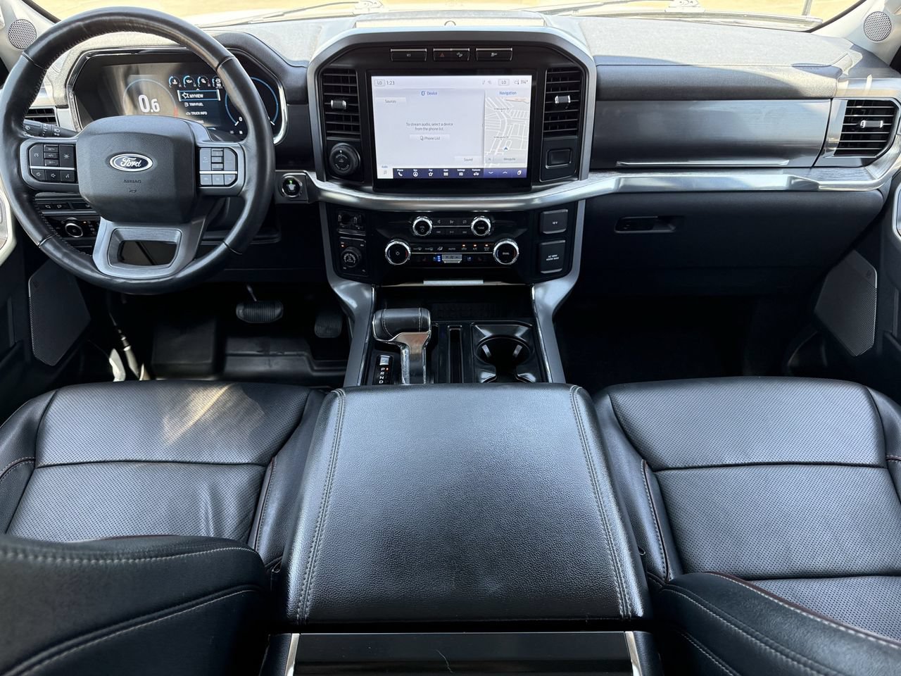 Certified 2023 Ford F150 Lariat w/ Trailer Tow Package AWD/4WD image 9