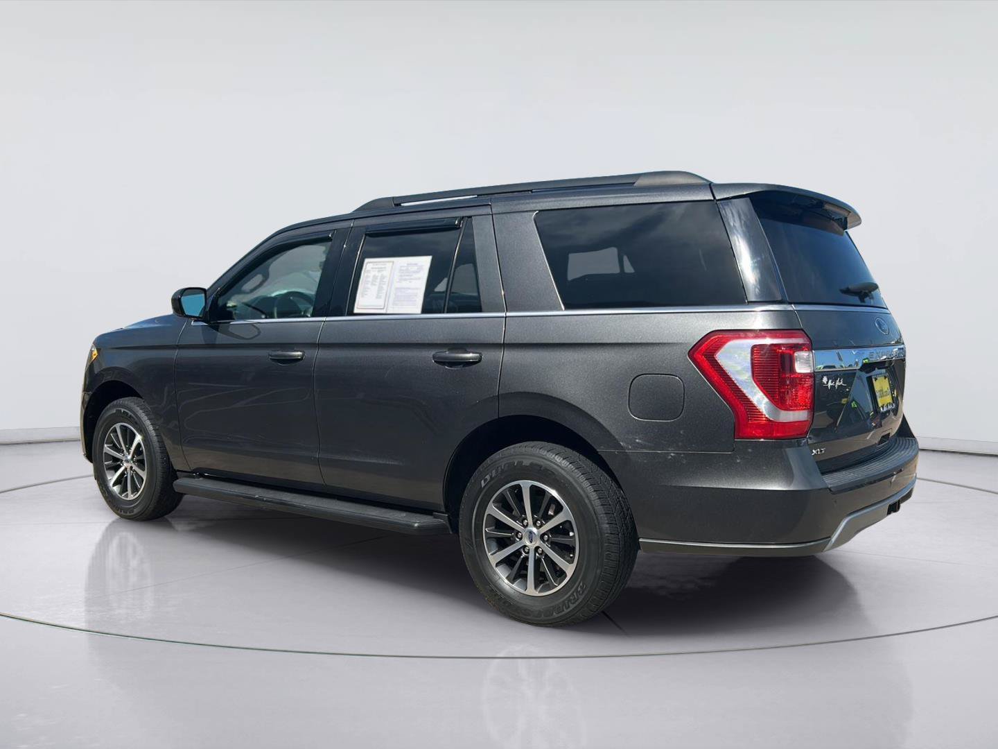 Certified 2020 Ford Expedition XLT RWD image 4