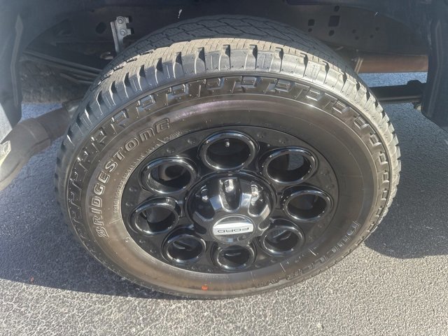 Certified 2025 Ford F250 Lariat w/ Black Appearance Package image 11