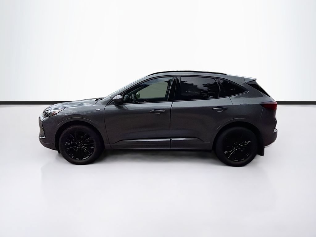 Certified 2023 Ford Escape ST-Line Elite w/ Premium Technology Package AWD/4WD image 6