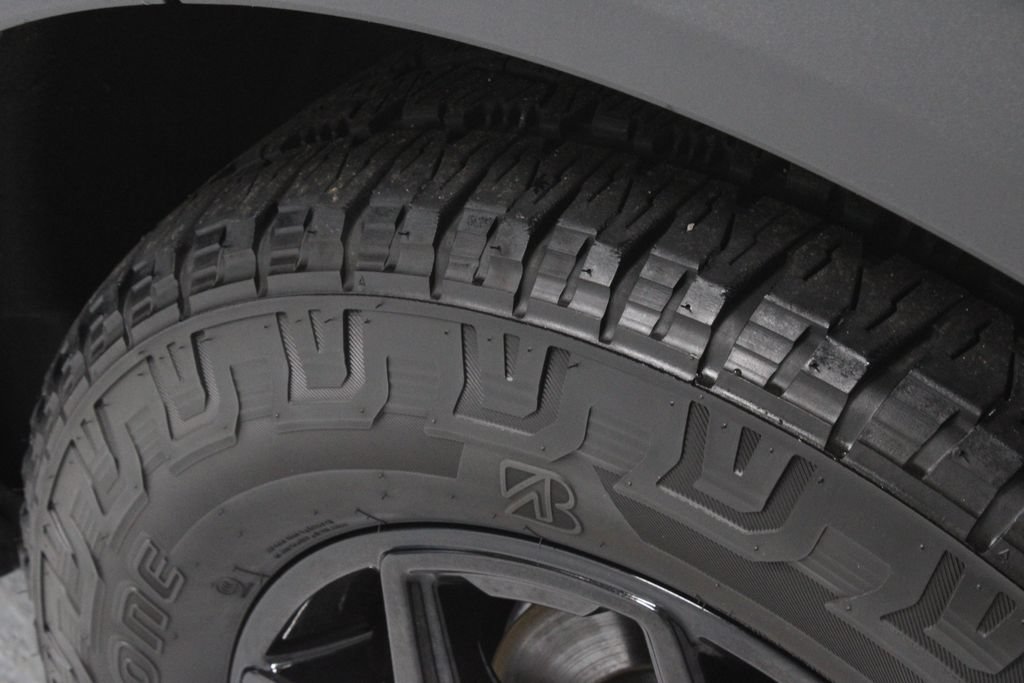Certified 2024 Ford Explorer Timberline w/ Timberline Technology Package AWD/4WD image 17