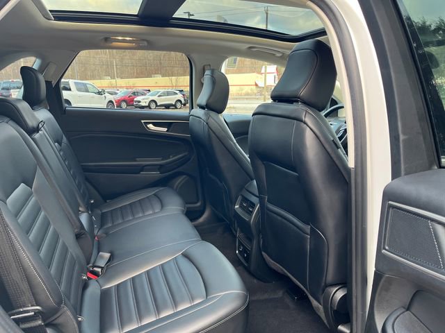 Certified 2022 Ford Edge SEL w/ Convenience Package image 17