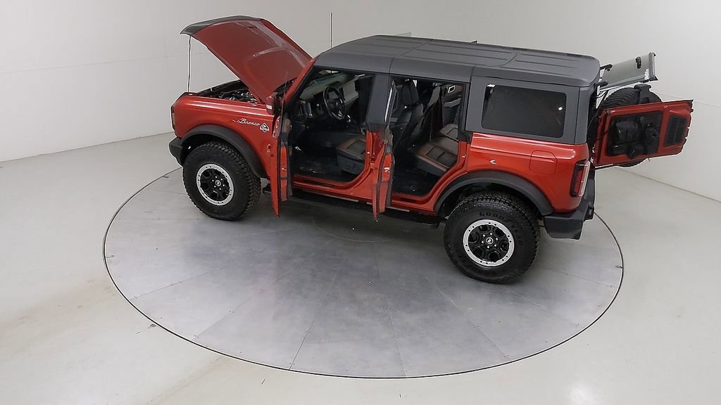 Certified 2022 Ford Bronco Outer Banks w/ Sasquatch Package AWD/4WD image 53