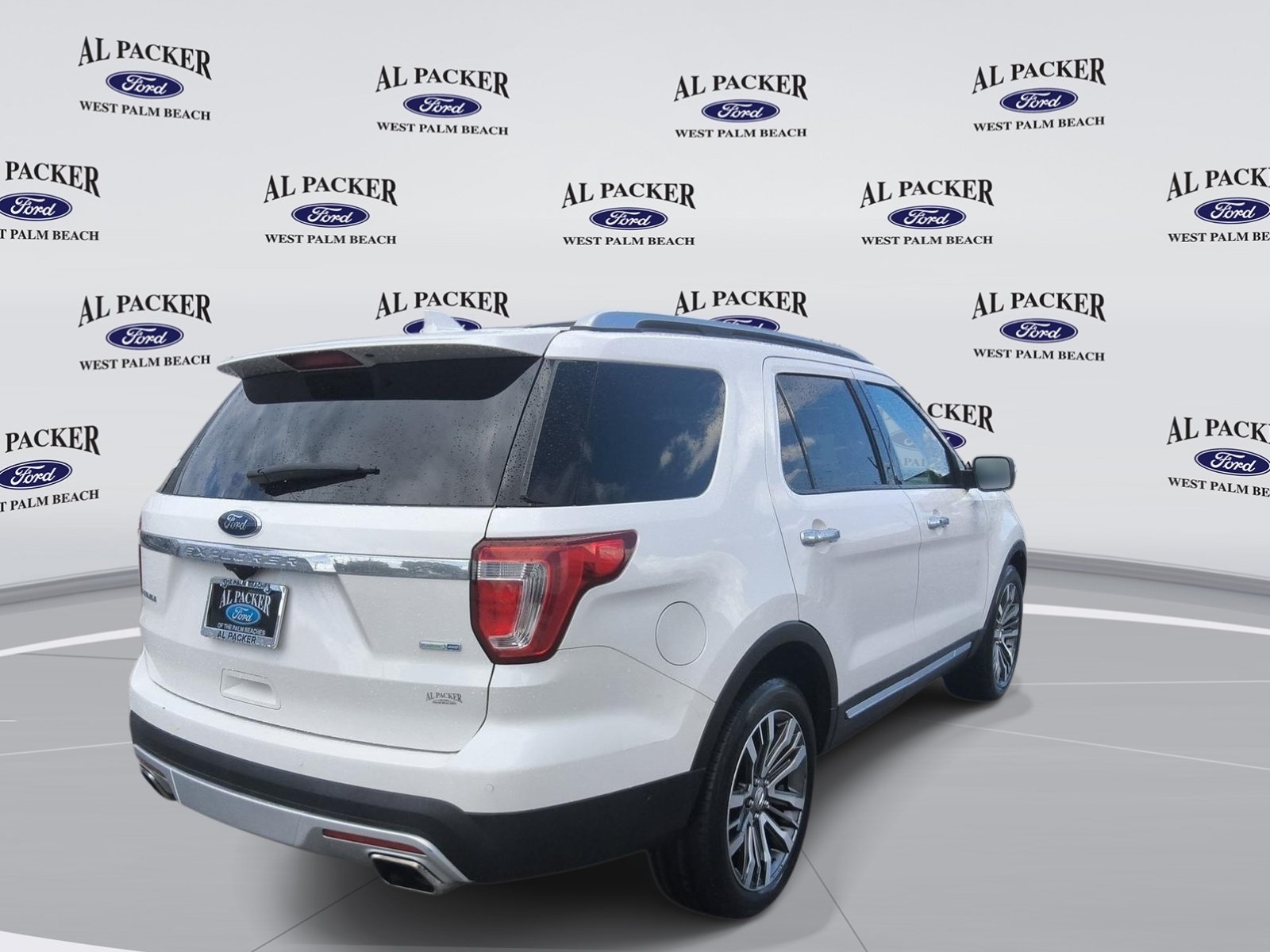 Certified 2017 Ford Explorer Platinum AWD/4WD image 5
