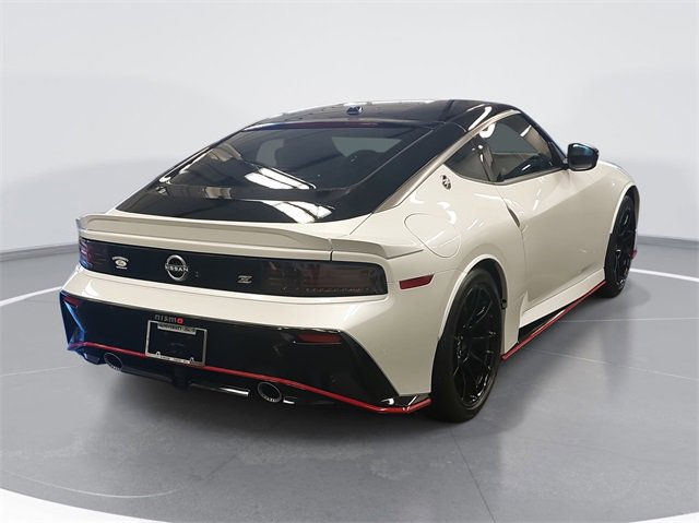 Used 2024 Nissan Z NISMO w/ Floor Mat Package image 3