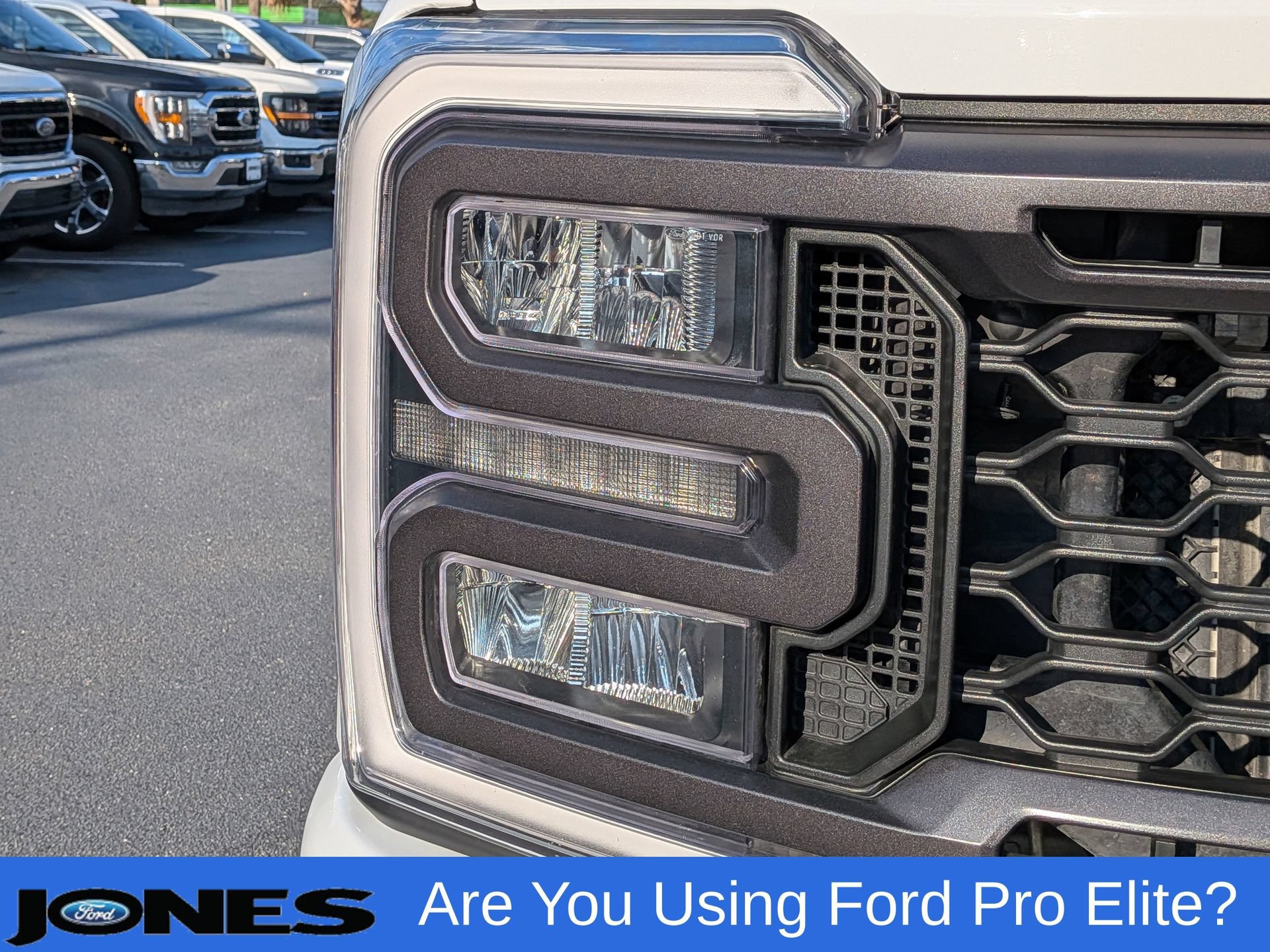 Certified 2024 Ford F250 XL w/ STX Appearance Package AWD/4WD image 13