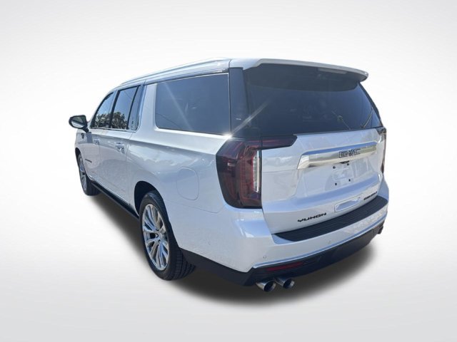 Used 2023 GMC Yukon XL Denali w/ Denali Reserve Package AWD/4WD image 8