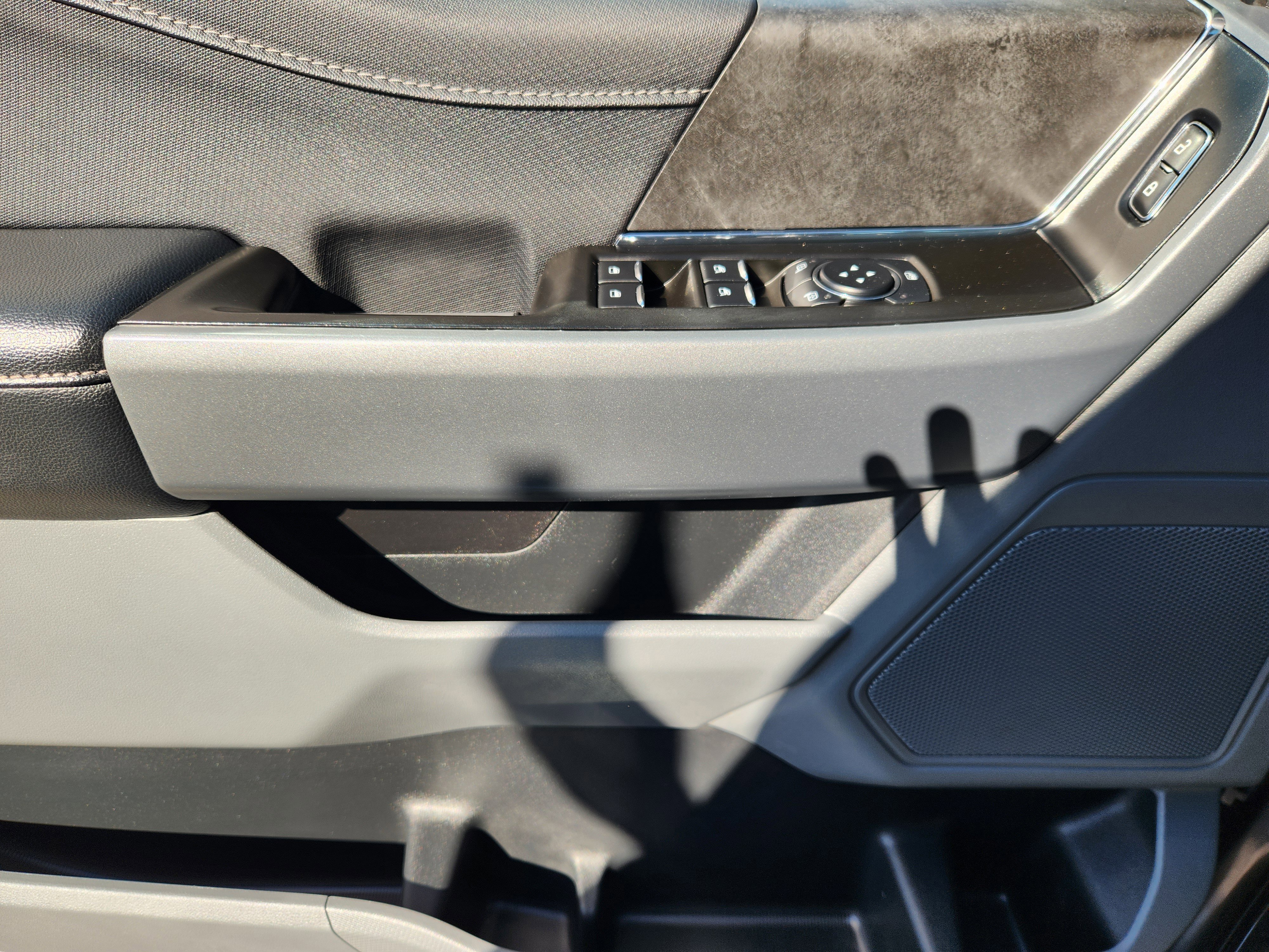 Certified 2024 Ford F150 XLT w/ Mobile Office Package image 16