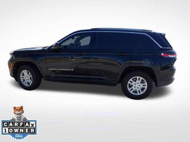 Used 2023 Jeep Grand Cherokee Laredo AWD/4WD image 6