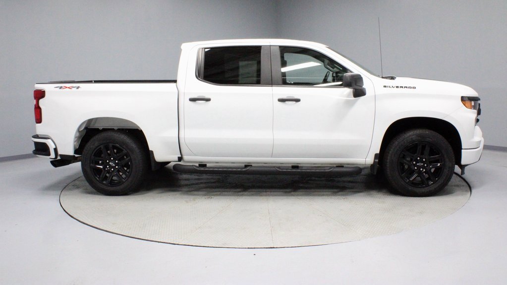 Used 2023 Chevrolet Silverado 1500 Custom w/ Rally Edition image 6