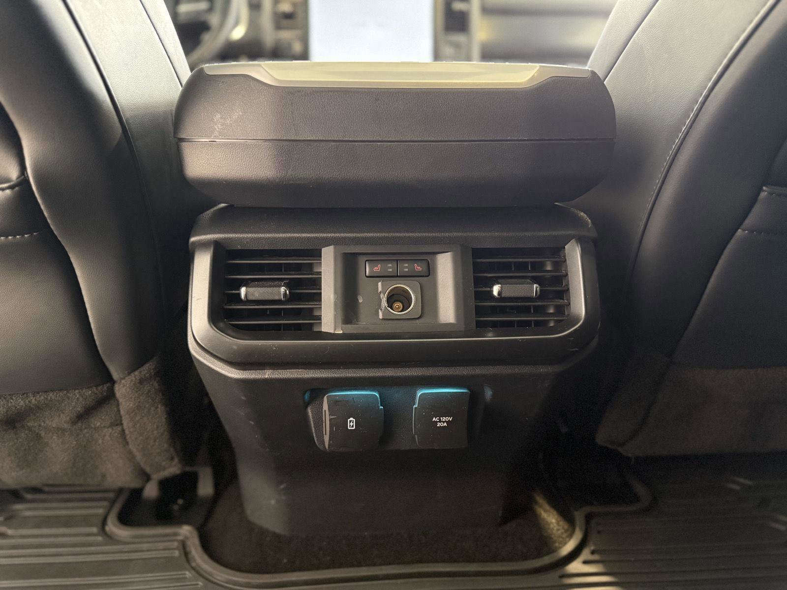 Certified 2022 Ford F150 Raptor w/ Equipment Group 801A High image 28