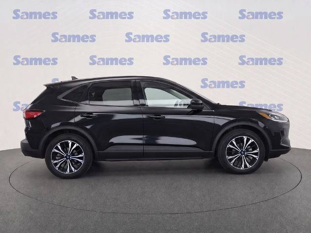 Certified 2022 Ford Escape SE w/ SE Sport Appearance Package FWD image 8