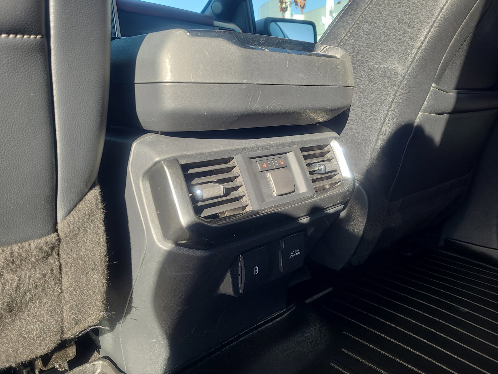 Certified 2021 Ford F150 Lariat w/ Equipment Group 502A High image 32