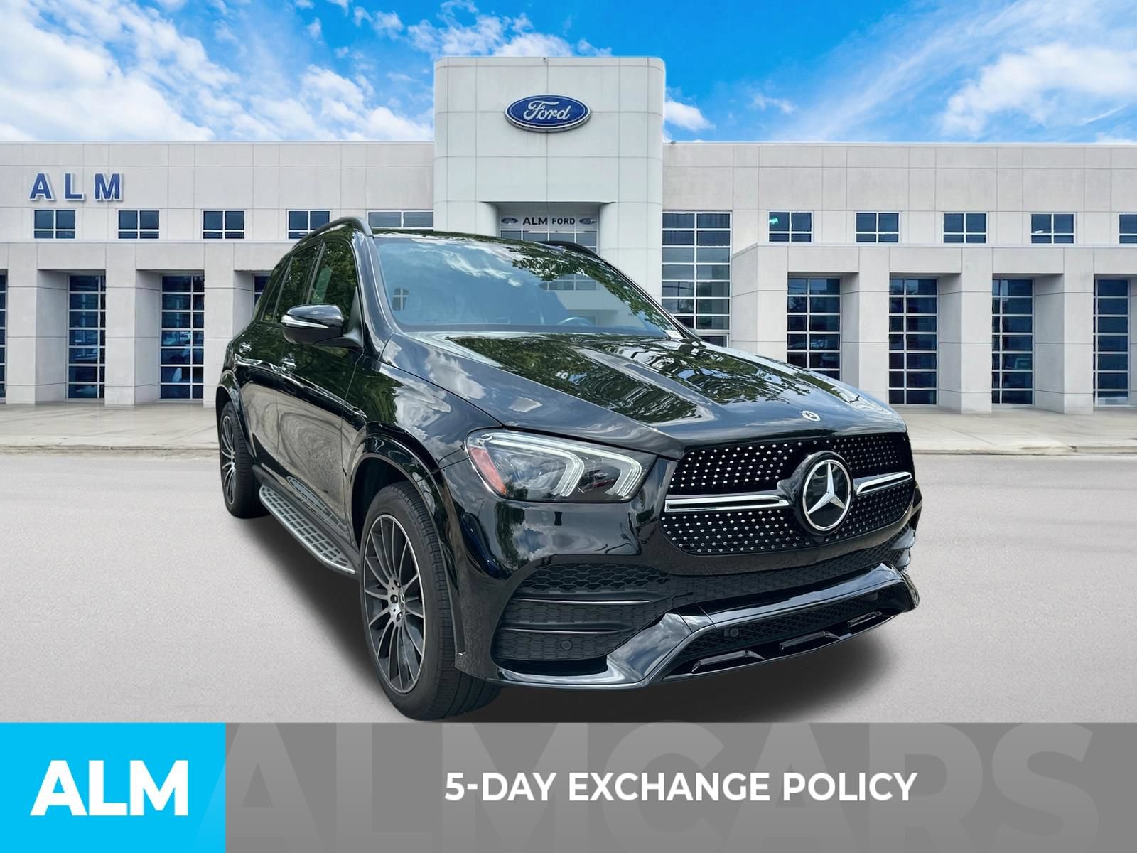 Used 2023 Mercedes-Benz GLE 350 image 3