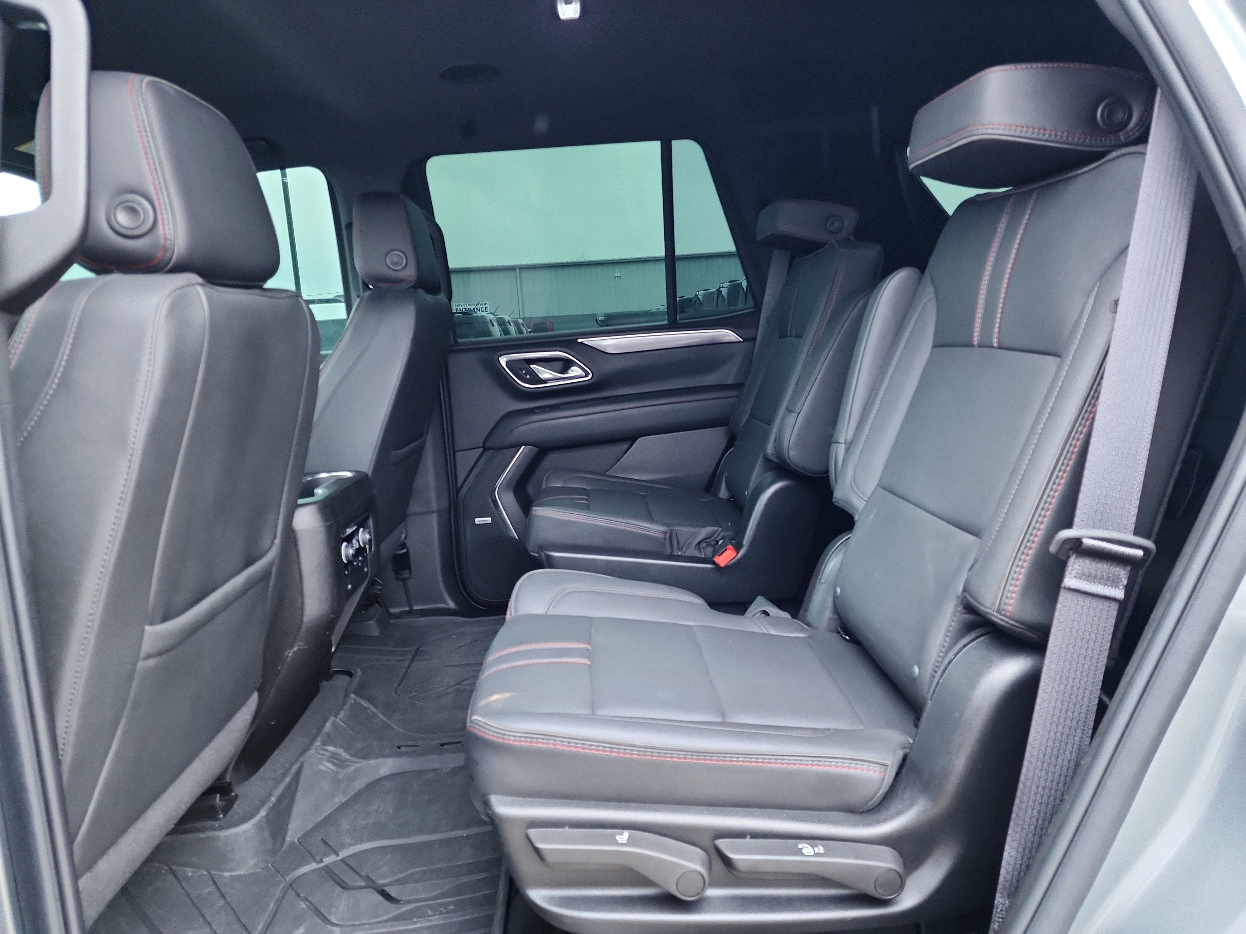 Used 2023 Chevrolet Tahoe RST w/ Luxury Package image 11